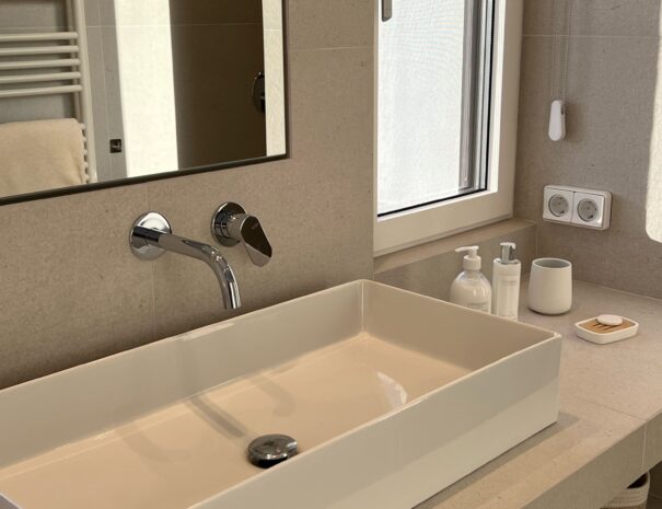 01d019a2682933e3dee3bfac8a3334c4055b64d030